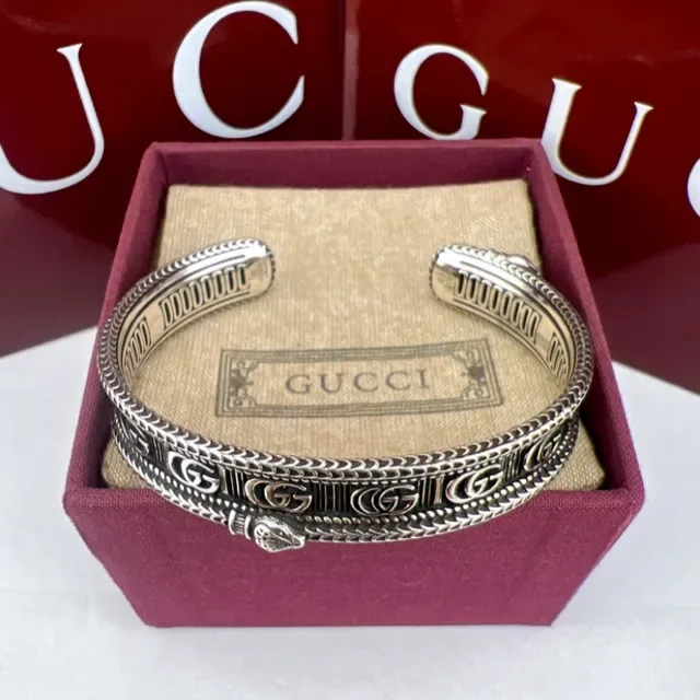 Gucci Gold Silver Interlocking G Motif Rope-Edge Border Bracelet 4