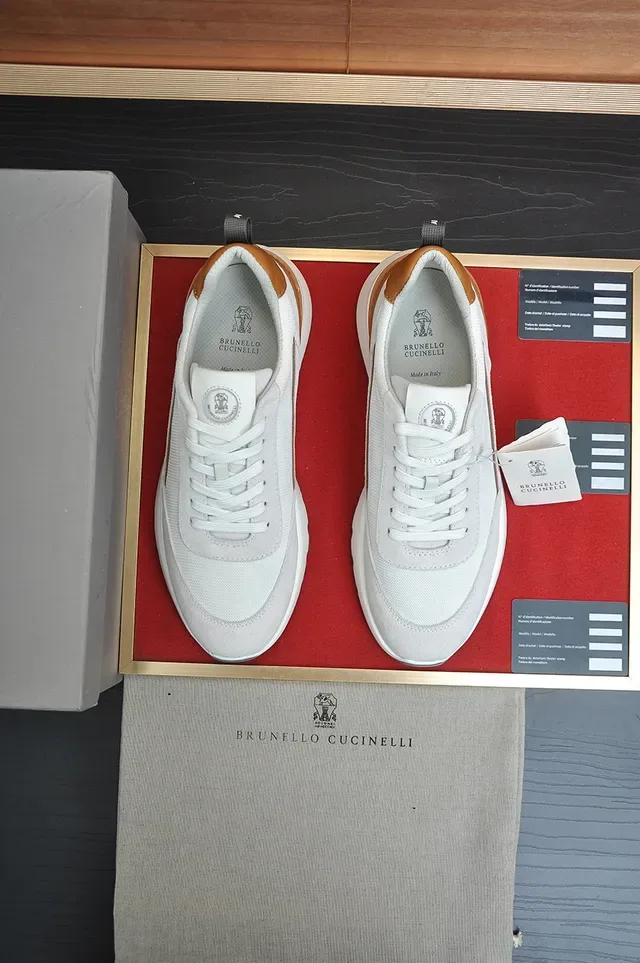 Gucci Gray Brown Low-Top Textile-Suede Upper Sneakers 5