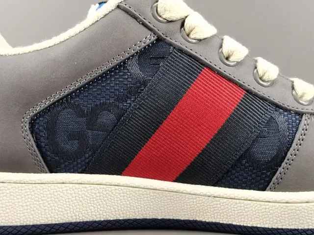 Gucci Gris et Bleu Marine Low-Top Mixed-Material Upper Lifestyle Sneakers 6