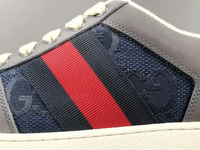 Gucci Gris et Bleu Marine Low-Top Mixed-Material Upper Lifestyle Sneakers 8