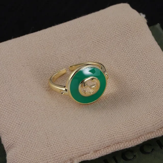 Gucci Green Gold Circular Enamel Pendant Interlocking G Logo Necklace 3