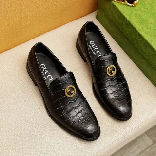 Gucci Horsebit 1955 黑色鳄鱼压花皮革乐福鞋
