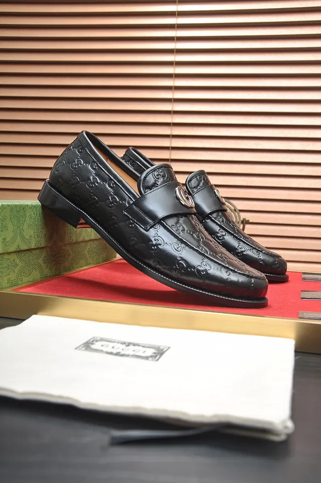 Gucci Horsebit 1955 Black Embossed GG Loafers 9