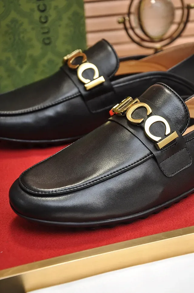 Gucci Horsebit 1955 Black Leather Gold Strap Loafers 4
