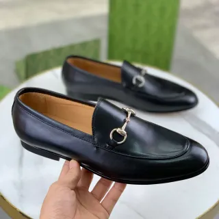 Gucci Horsebit 1955 काले चमड़े की Horsebit लोफर्स