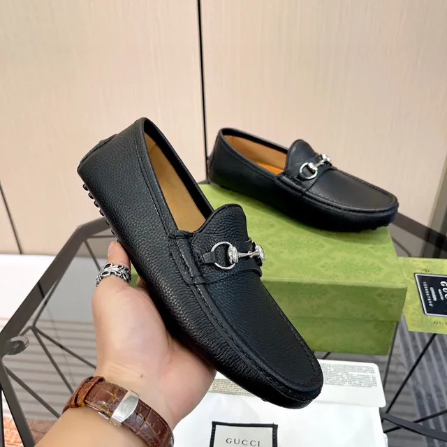 Gucci Horsebit 1955 Black Pebbled Leather Loafers 7