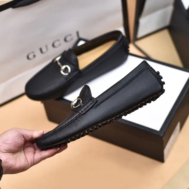 Gucci Horsebit 1955 Black Pebbled Leather Loafers 7