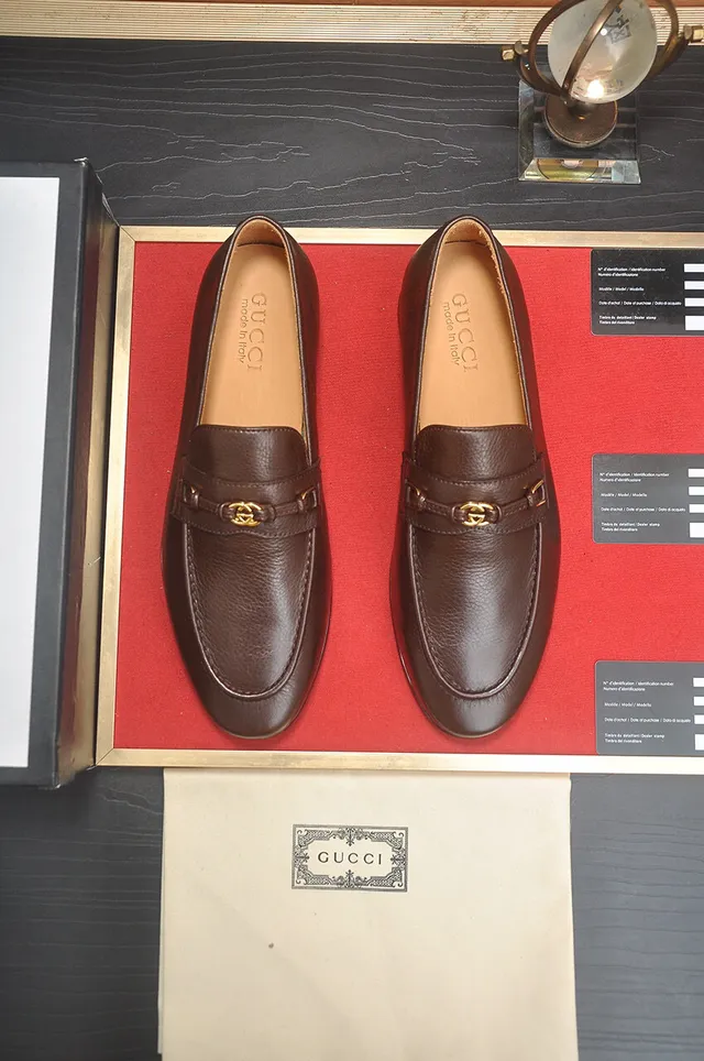 Gucci Horsebit 1955 Mocassins marron cuir grainé 2