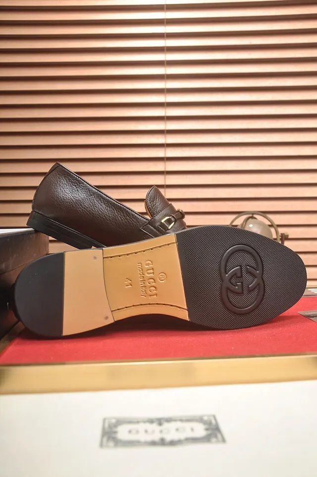 Gucci Horsebit 1955 Mocassins marron cuir grainé 7