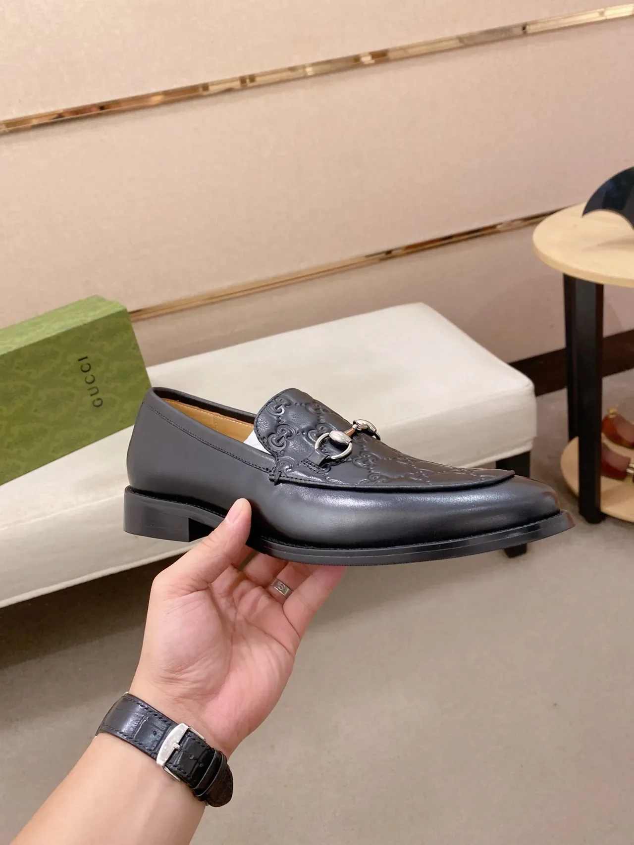 Gucci Horsebit 1955 Embossed GG Mocassin de Cuir Noir 5