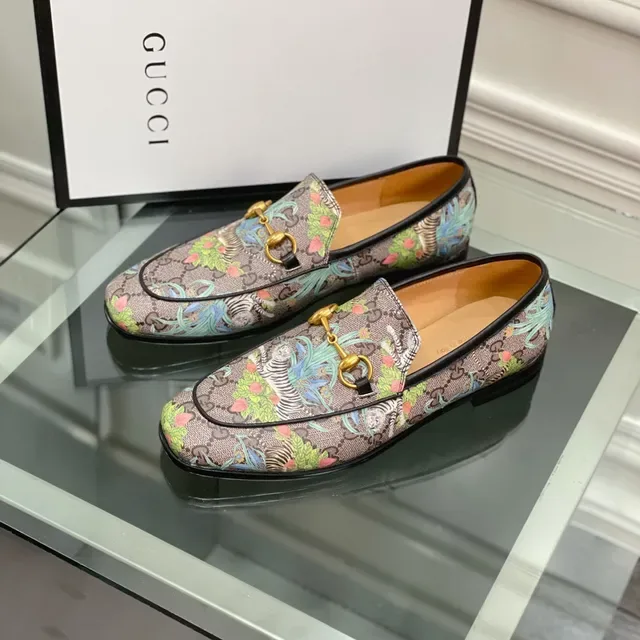 Gucci Horsebit 1955 Multicolor Tiger Print Loafers 7