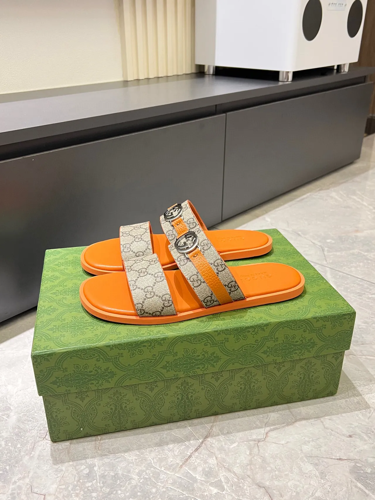 Gucci Horsebit 1955 Chaussons orange GG Monogram à double bride 4
