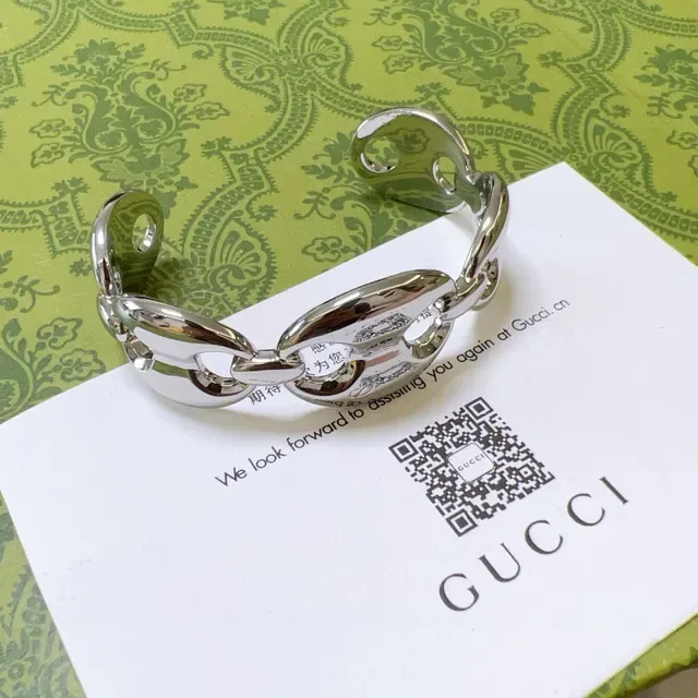 Gucci Horsebit 1955 Polished Silver-Tone Interlocking Oval-Link Bracelet 6