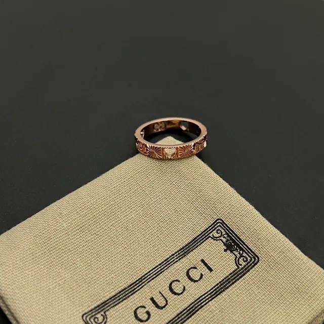Bague Gucci Icon Series 18K Or Rose avec étoile 5