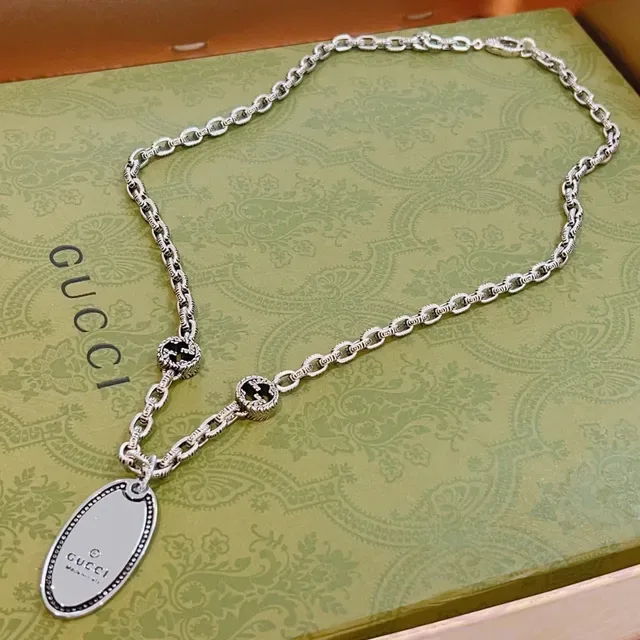 Gucci Interlocking G Dog Tag Silver Black Oxidized Metal Chain Oval Pendant Necklace 5