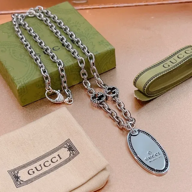Gucci Interlocking G Dog Tag Silver Black Oxidized Metal Chain Oval Pendant Necklace 6