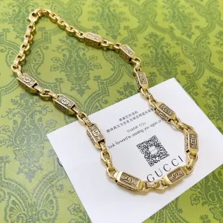 Gucci Interlocking G Logo Gold-Tone Chain Necklace