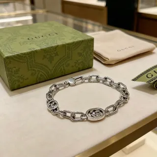 Gucci Interlocking G فضي سلاسل رابطة كثيفة GG ميداليونات سوار