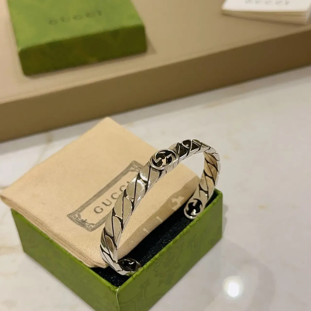 Gucci Interlocking G Twisted-Link Silver Open Cuff Bracelet 7