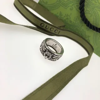 Gucci Lion Head Ornate Scrollwork Silver Ring