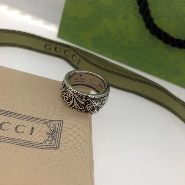 Gucci Lion Head Ornate Scrollwork خاتم فضي 3