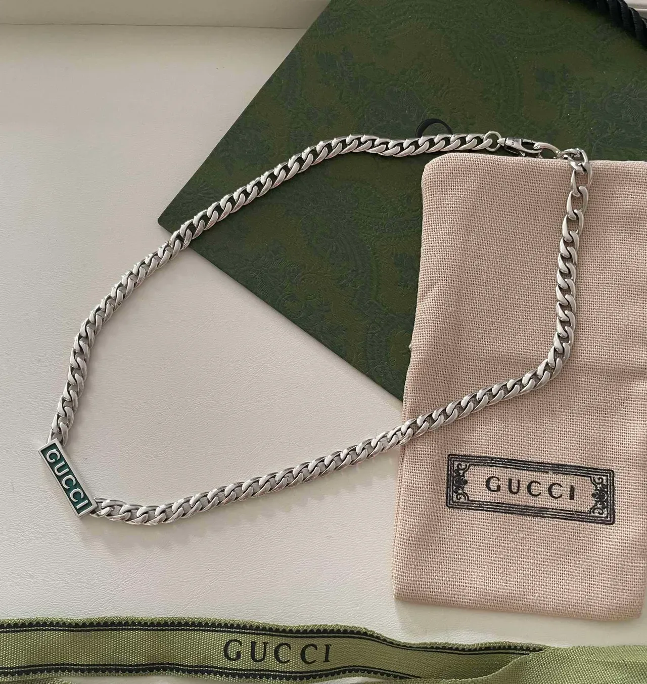Gucci Logo Plaque Curb Chain Necklace 5