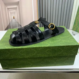 Gucci Medusa Gladiator Sandal Black Gold Multi-Strap Head Hardware Gladiator Sandals