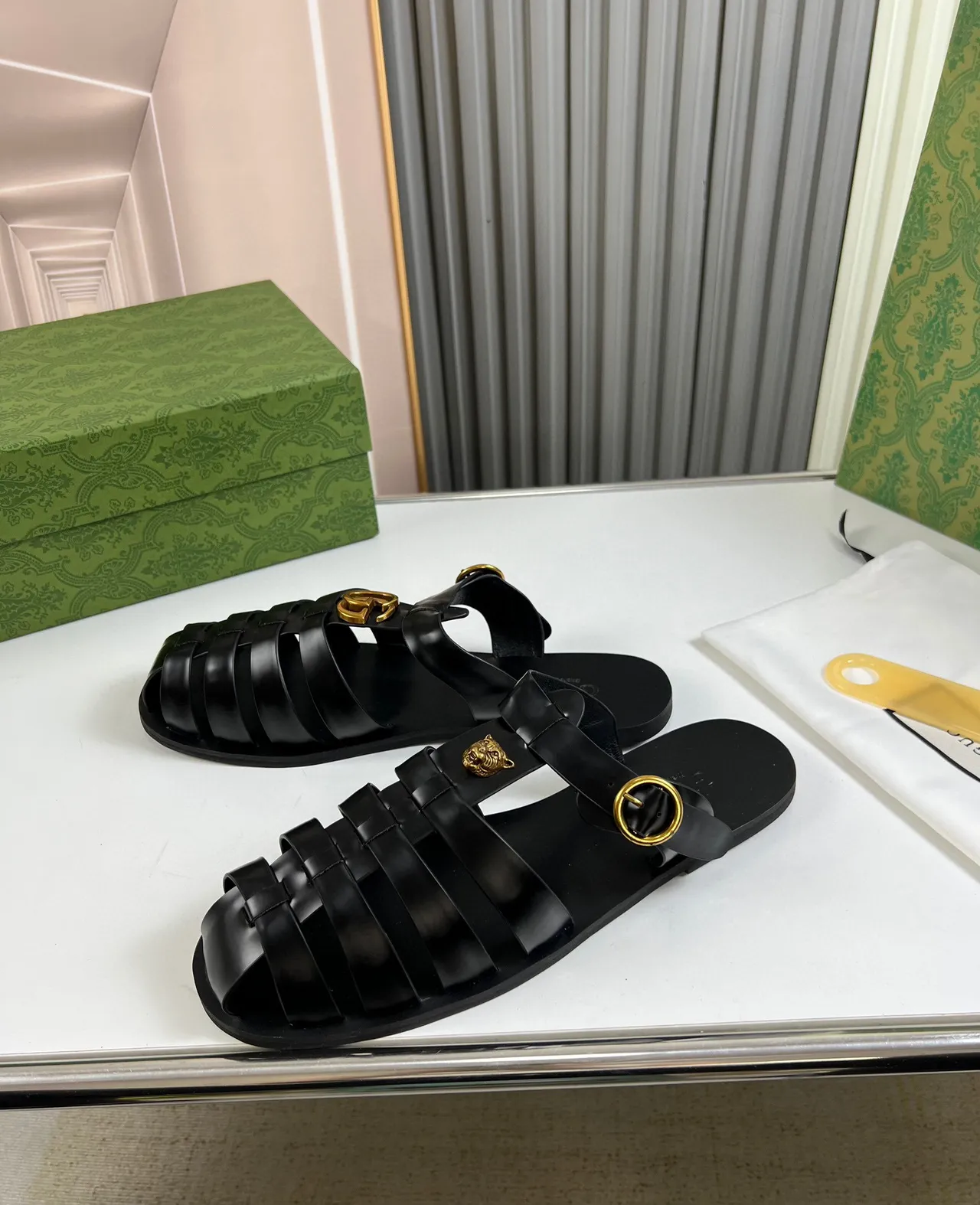 Gucci Medusa Gladiator Sandal Black Gold Multi-Strap Head Hardware Gladiator Sandals 8