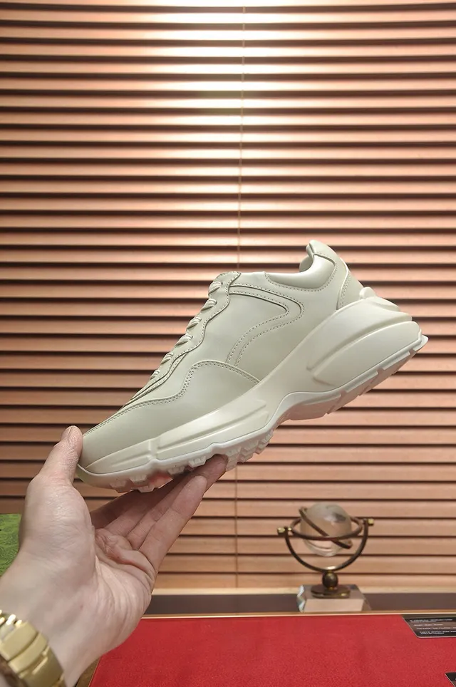 Gucci Rhyton Off-White شخصيات كرتون أحذية رياضية سميكة 8