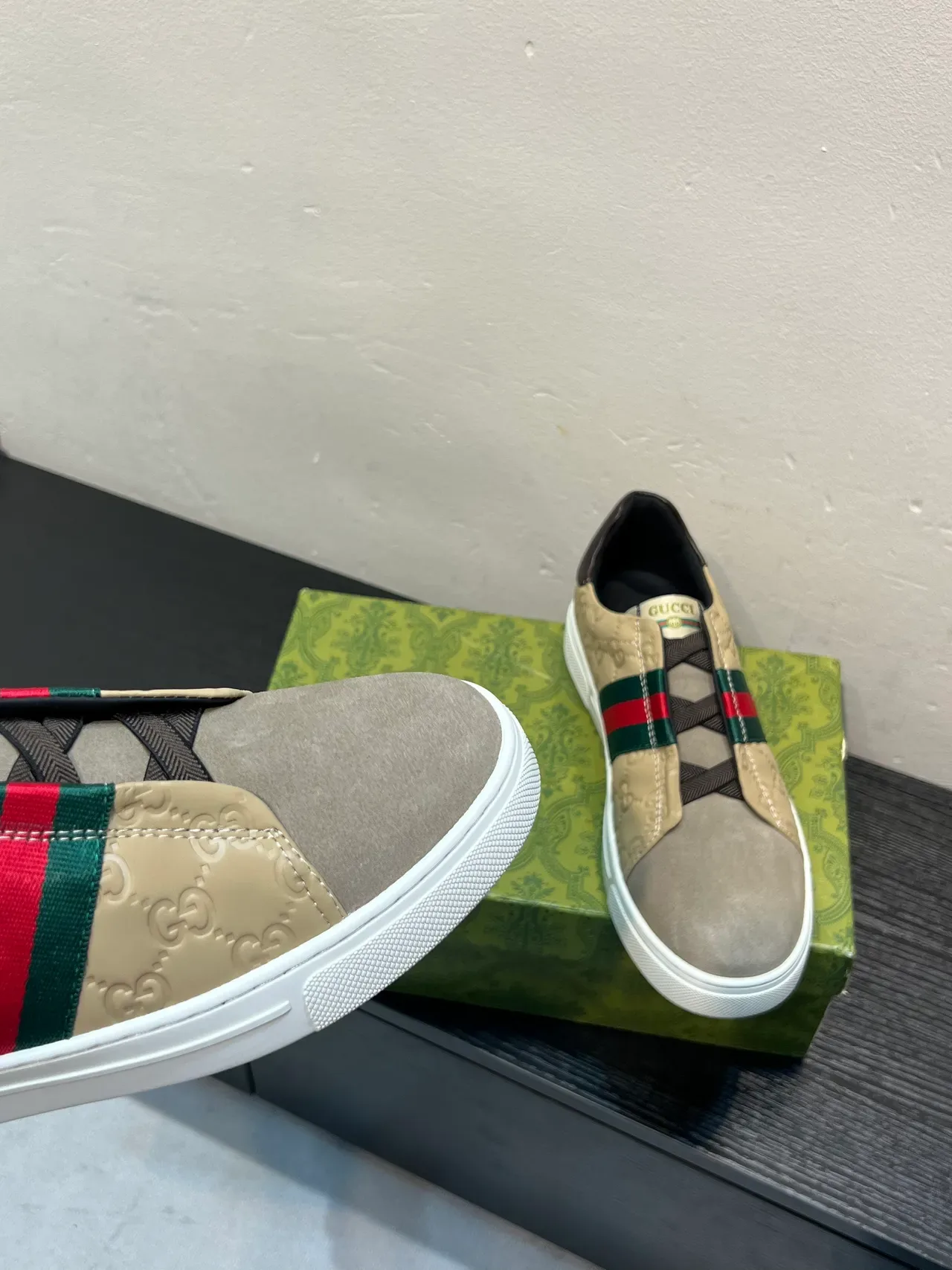 Gucci Screener Beige and Gray Web Stripe Lifestyle Sneakers 8