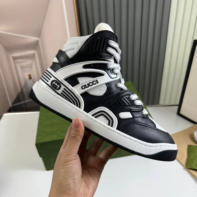 Gucci Screener Black and White High-Top Lifestyle Sneakers 4