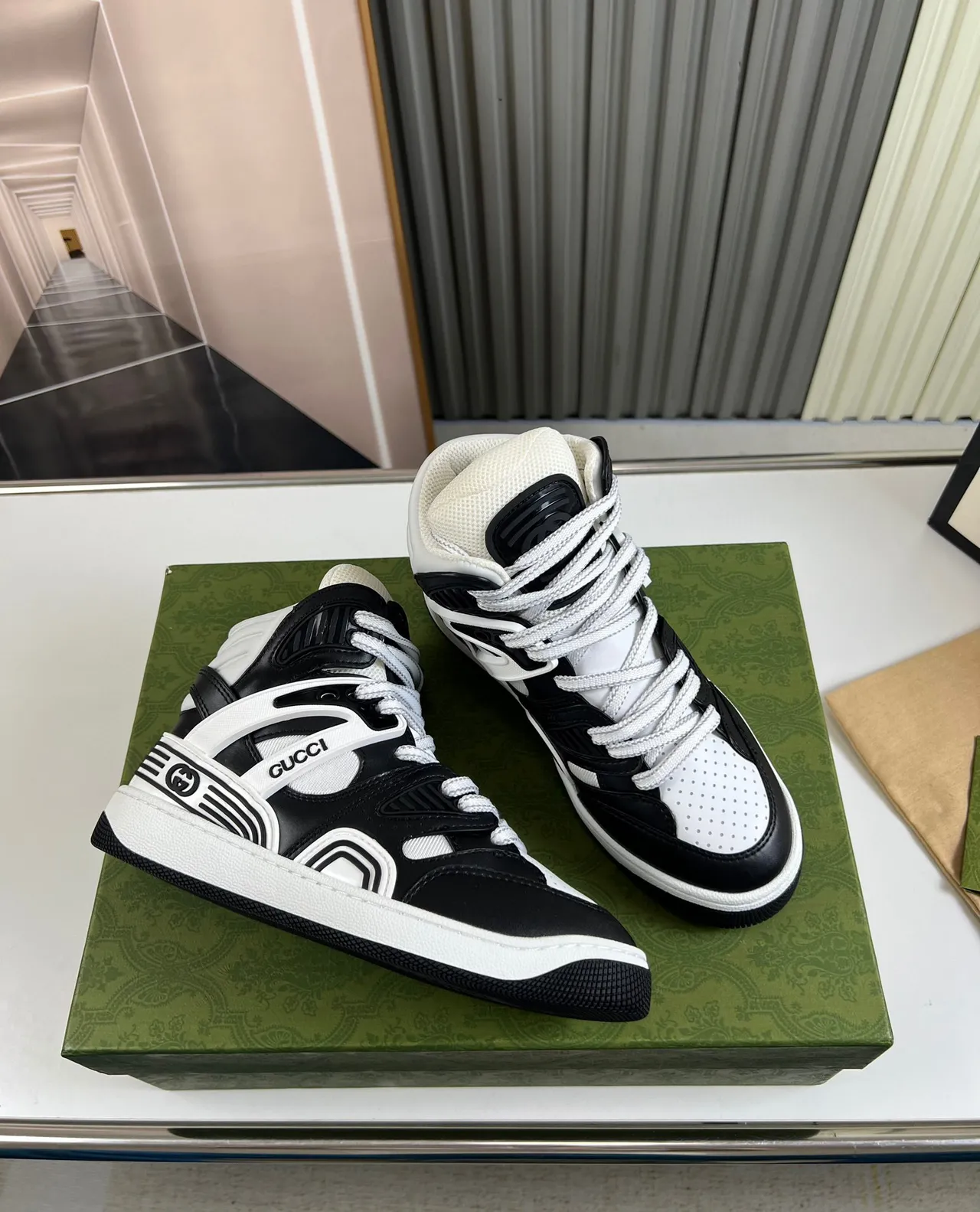 Gucci Screener Black and White High-Top Lifestyle Sneakers 5