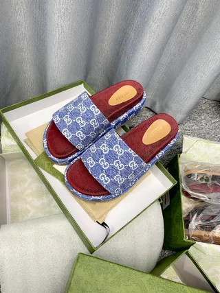 Gucci Screener Blue GG Monogram Red Footbed Slippers 6