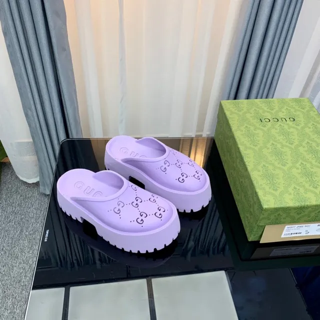 Gucci Screener Lavender Interlocking GG Perforated Platform Slippers 6