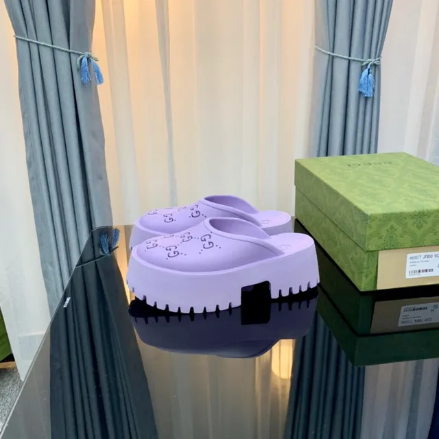 Gucci Screener Lavender Interlocking GG Perforated Platform Slippers 8