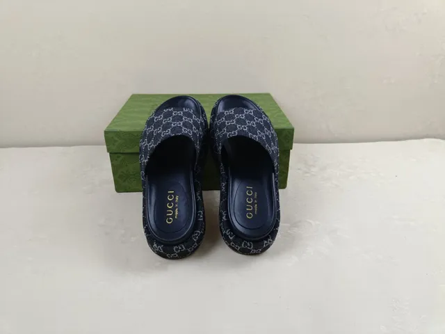Gucci Screener Navy GG Monogram Platform Slippers 8