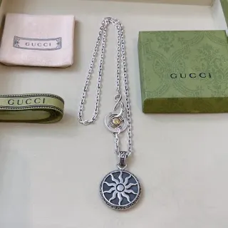 Gucci Silver Black Chain Circular Sunburst Pendant Necklace
