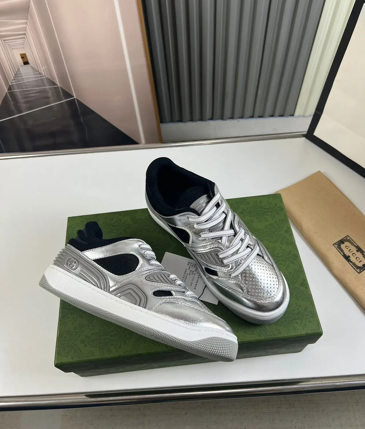 Gucci Silver Black Metallic Upper Mesh Cutouts Lifestyle Sneakers 5