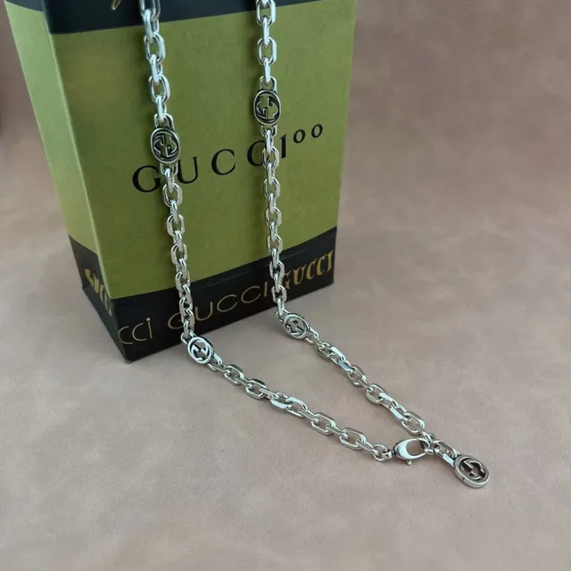 Gucci Silver Chunky Curb Chain Interlocking G Motifs Necklace 8