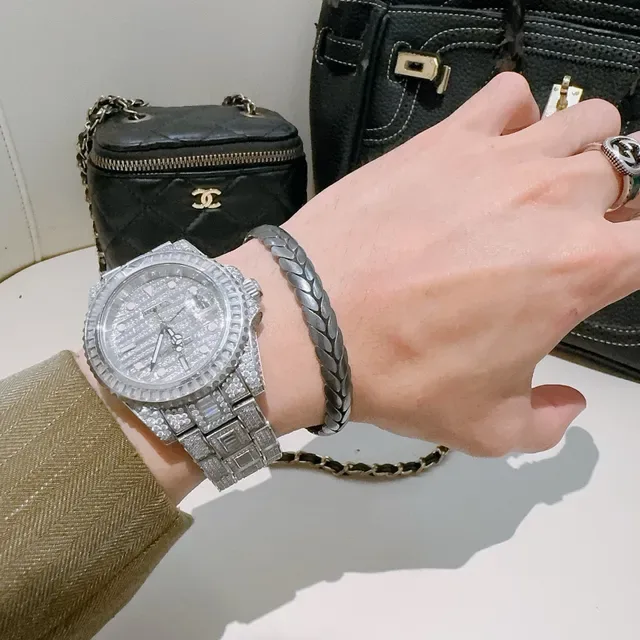 Gucci Silver Green Braided Scale Texture Cuff Silhouette Bracelet 5