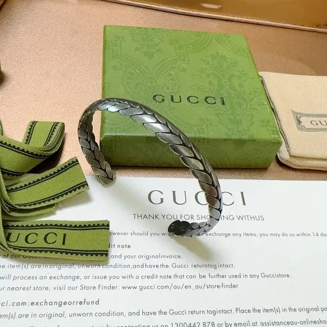 Gucci Silver Green Braided Scale Texture Cuff Silhouette Bracelet 7