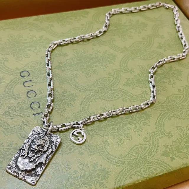 Gucci Silver Link Chain Sculpted Grotesque-Face Pendant Necklace 7