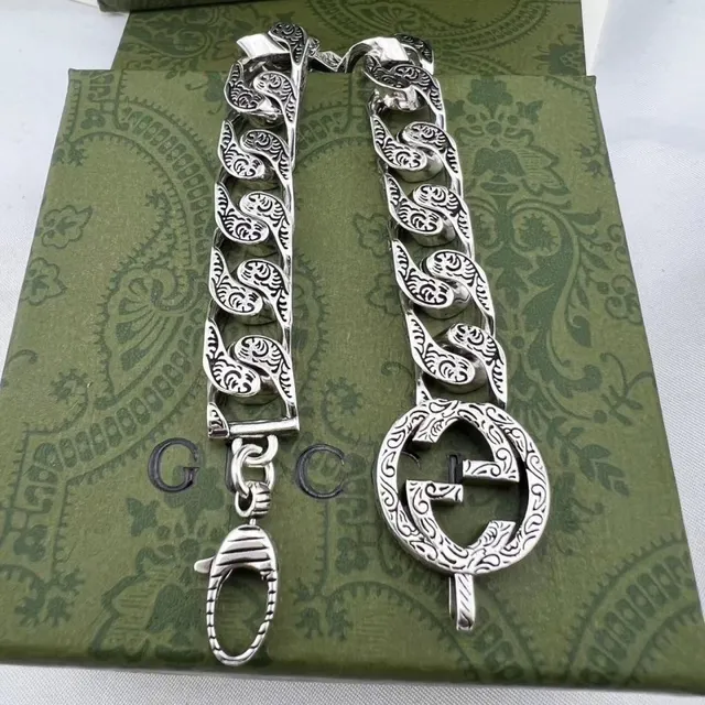 Gucci Silver Ornate Paisley-Engraved Links Interlocking G Clasp Bracelet 5