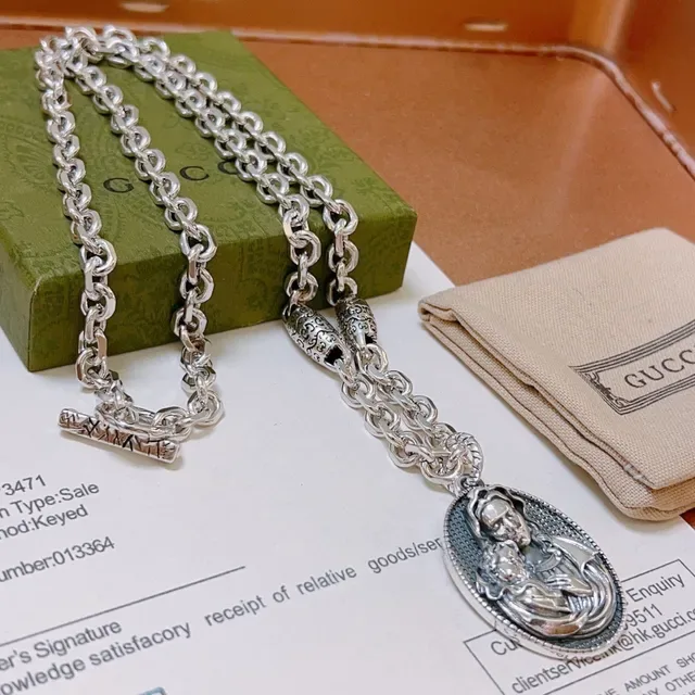 Gucci Silver-Toned Religious Medallion Pendant Necklace 6