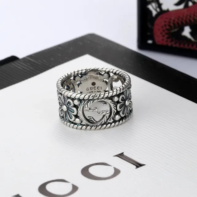 Gucci Silver Wide Band Oxidized Ring 2