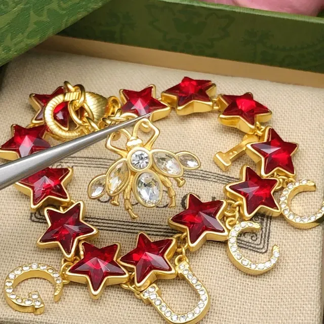 Gucci Star and Crystal Alphabet Red Gold Chain Faceted Stars Bracelet 3