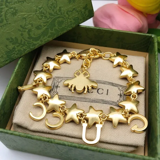 Gucci Star and Crystal Alphabet Red Gold Chain Faceted Stars Bracelet 6