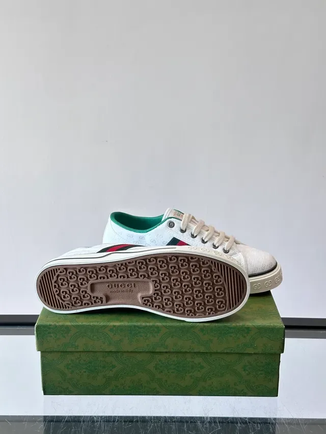 Gucci Tennis 1977 Off-White Green Red Web Lifestyle Sneakers 2