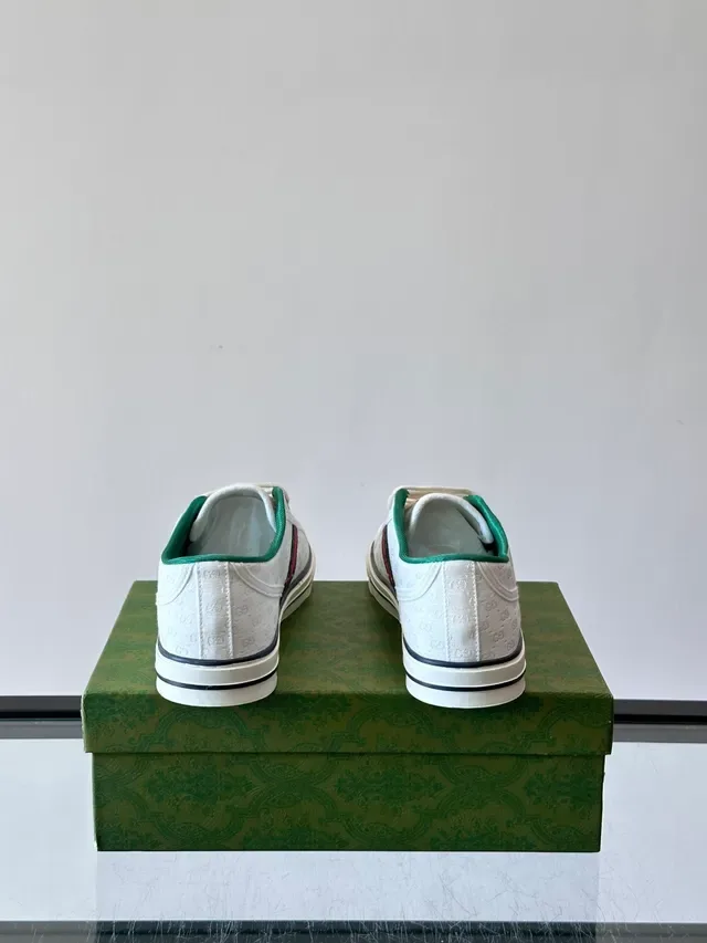 Gucci Tennis 1977 Off-White Green Red Web Lifestyle Sneakers 3