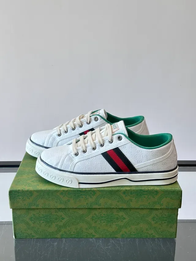 Gucci Tennis 1977 Off-White Green Red Web Lifestyle Sneakers 5